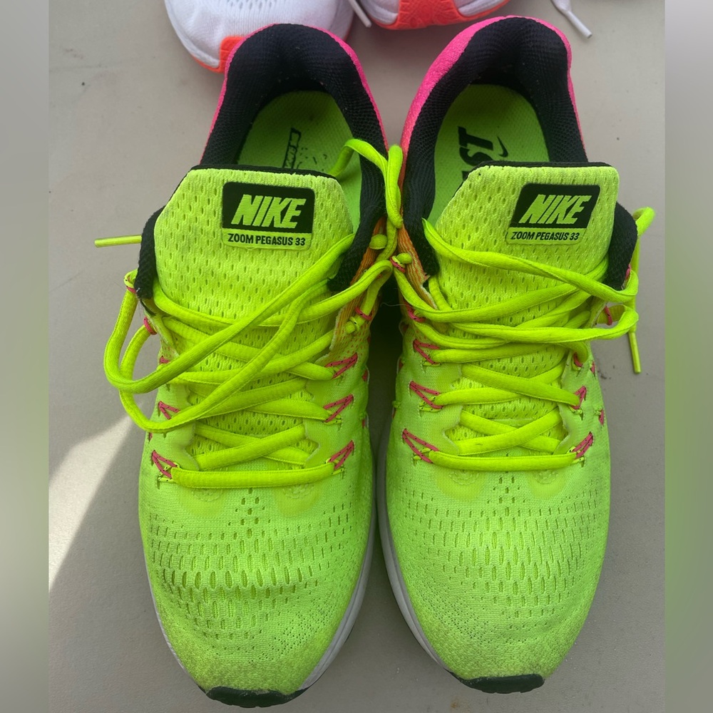 Nike shoes